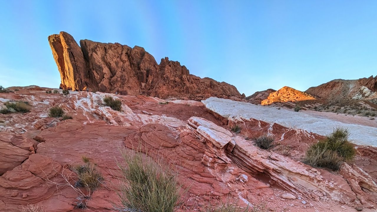 Red Rock Canyon and Valley of Fire are must-sees outside Las Vegas ...