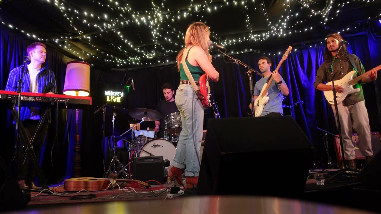 Laura Hill - Encore (new song - down where the wild roses go)