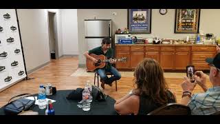 Mo pitney Just A Dog backstage at Arlington Music Hall 5.27.21