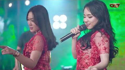 Vita Alvia Ft. Lala Widy - Mangku Purel (Official MV) Mangku Purel Neng Karaokean
