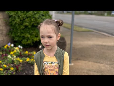 Простые вопросы . Как ребенок аутист на них отвечает