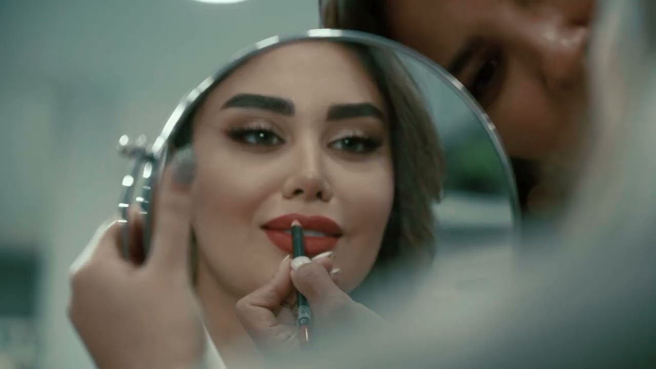 Beauty salon advertising teaser