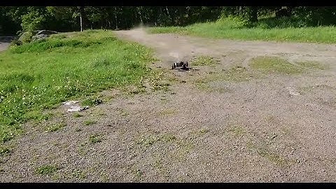 Arrma Kraton 8s on badlands. Tp4070cm and Hobbywing Max5