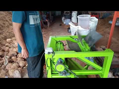 NEW COCONUT DEHUSKING MACHINE//GREEN