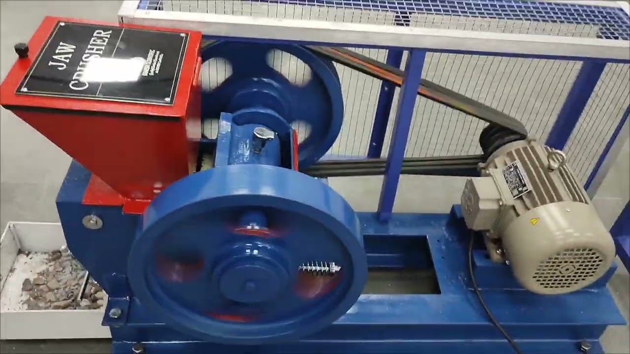 Dinesh Scientific Jaw Crusher Installation and Demonstration Video