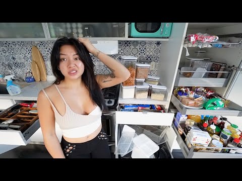 Download deep cleaning and organizing my house cause im MOVING OUT *this will motivate you*