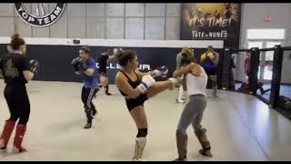 Joanna Jedrzejczyk and Valerie Loureda sparring