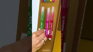 WOW! 🍕 Turning a Pizza Box into an Easel 🎨 #painting #diy