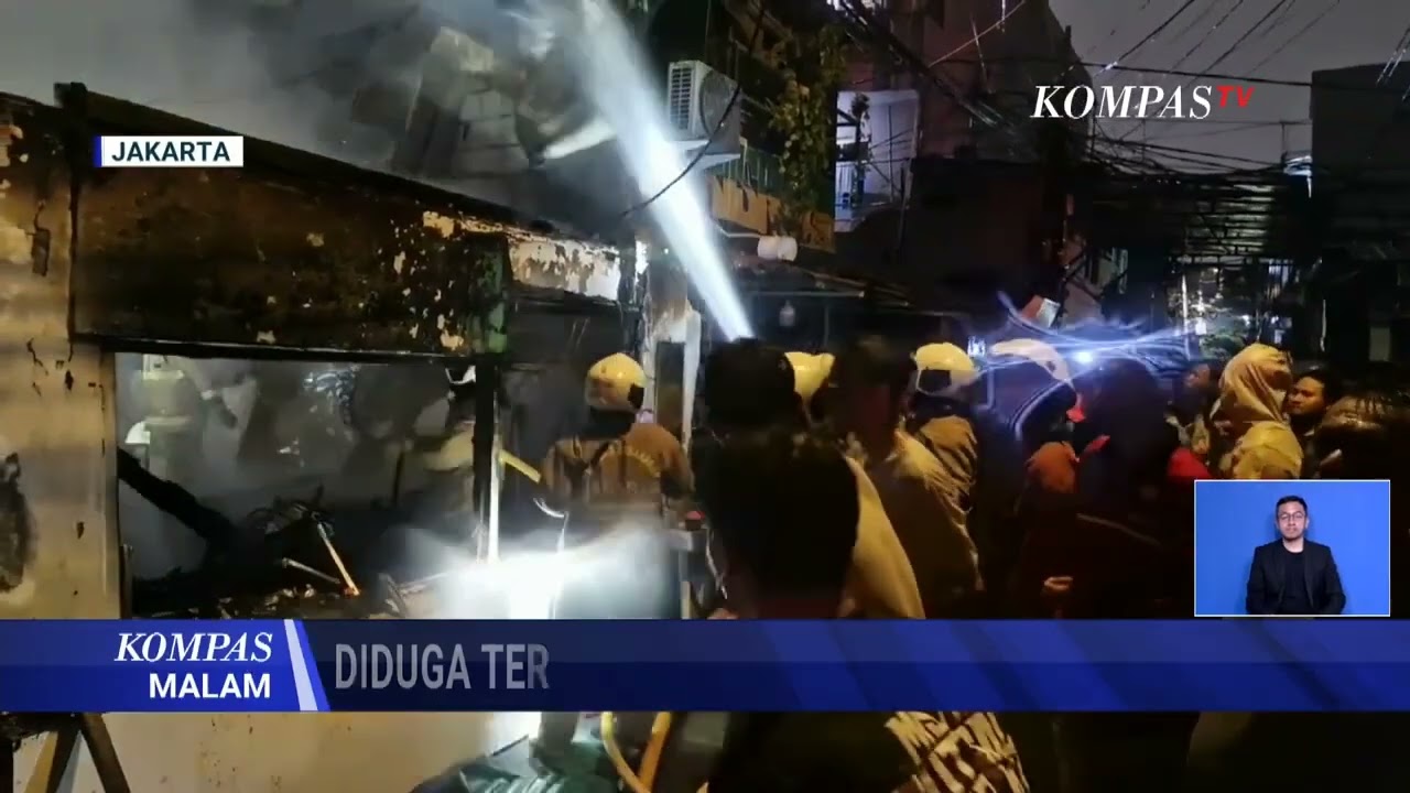 Kebakaran 3 Bangunan di Taman Sari Jakbar, 10 Mobil Damkar Diterjunkan ke Lokasi