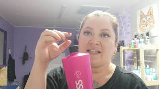 :   Fox Gloss mascara