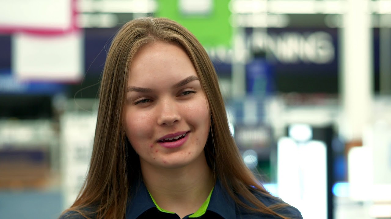 Salg, service og reiseliv med yrkes- og studiekompetanse på Frederik II