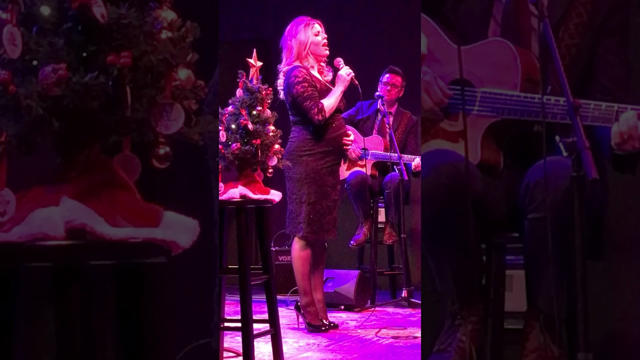 Megan Hilty live at the Wallis in Beverly Hills 12/21/16