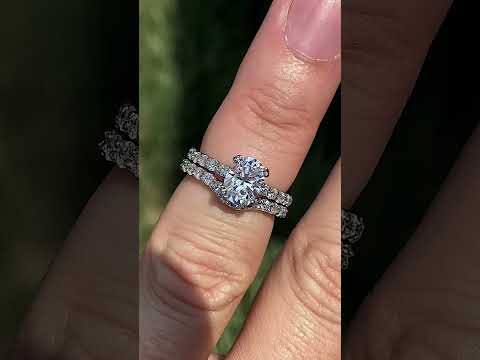 Oval Cut Moissanite Double Prong Engagement Ring ring video
