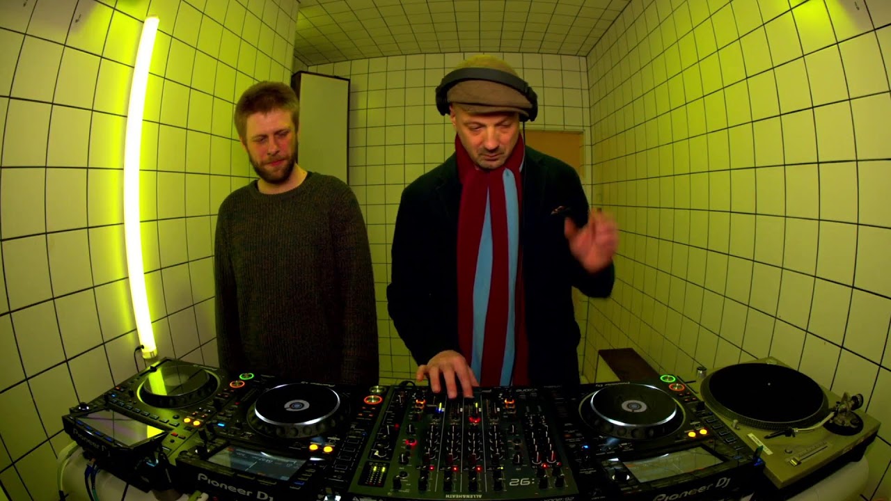 Cocktail Party Effect B2B Kamikaze Space Programme | HÖR - Jan 13 / 2023