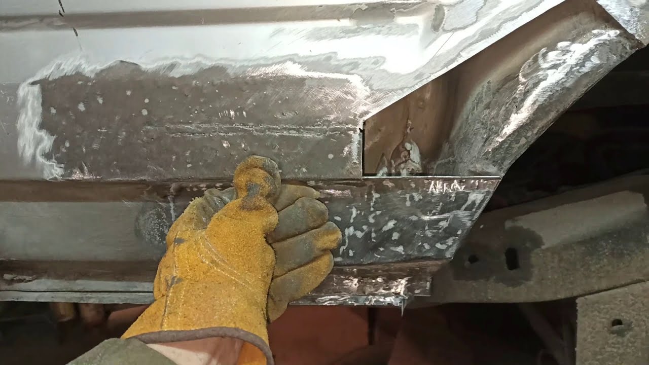 Ремонт арки крыла Great Wall Safe замена низа сгнивших дверей. - YouTube