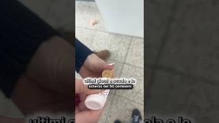 Il Prank dei 50 cent nel corridoio della Scuola