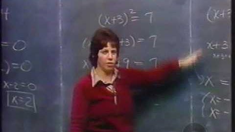 Pre-Calculus #20:  Quadratic Equations:   Solutions by Completing the Square