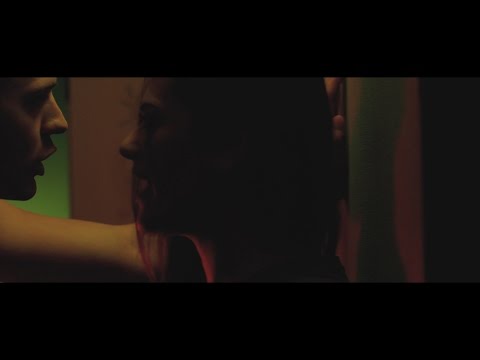 KEY ELLE - AMORE BIPOLARE (OFFICIAL VIDEO) Feat ONE-NIL, BONK & DANIELA CANZIO