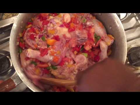 فيديو: طريقة عمل حساء الدجاج الافريقي
