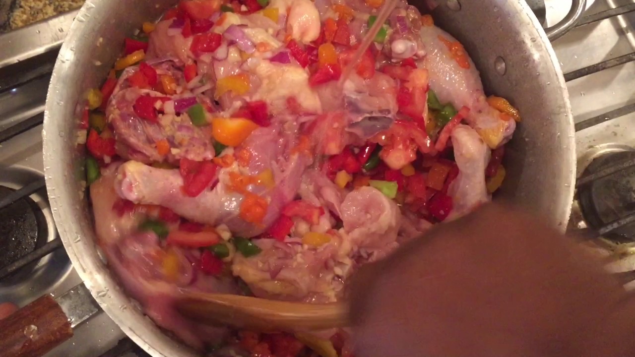 Sauce de Kedjenu (Ivorian Chicken Pepper Soup)