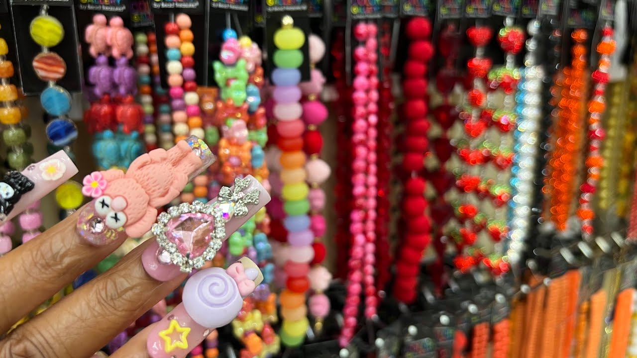 1HR OF PUBLIC ASMR IN HOBBY LOBBY 🤍🧸 | Beads,Gentle Camera Scratching,Tapping,Lofi,Whispers & More!