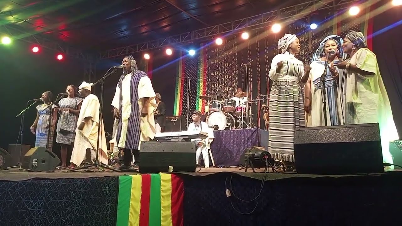 Collectif des artistes bwa / Jean Luc Keita/ Delphine Mounkoro / Rosalie Dembélé / Virginie Dembélé