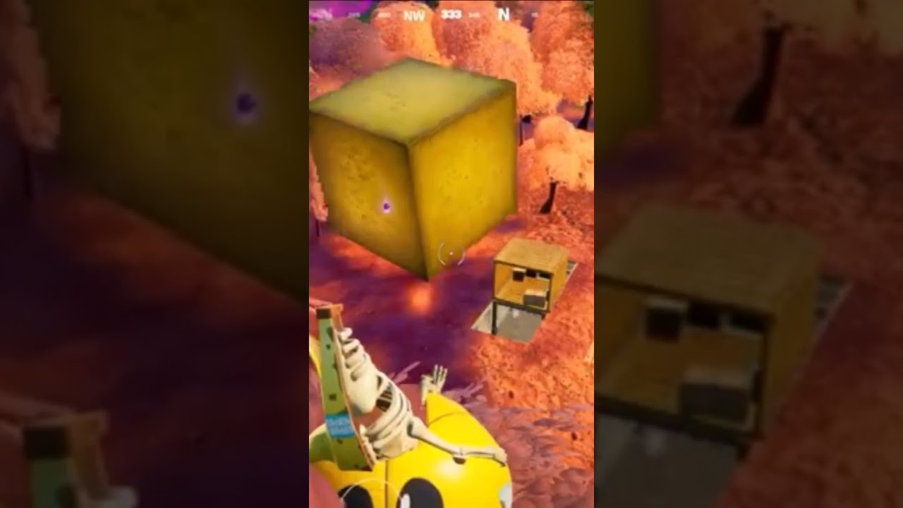 Fortnite - Gold cube moved diagonally 245th time 