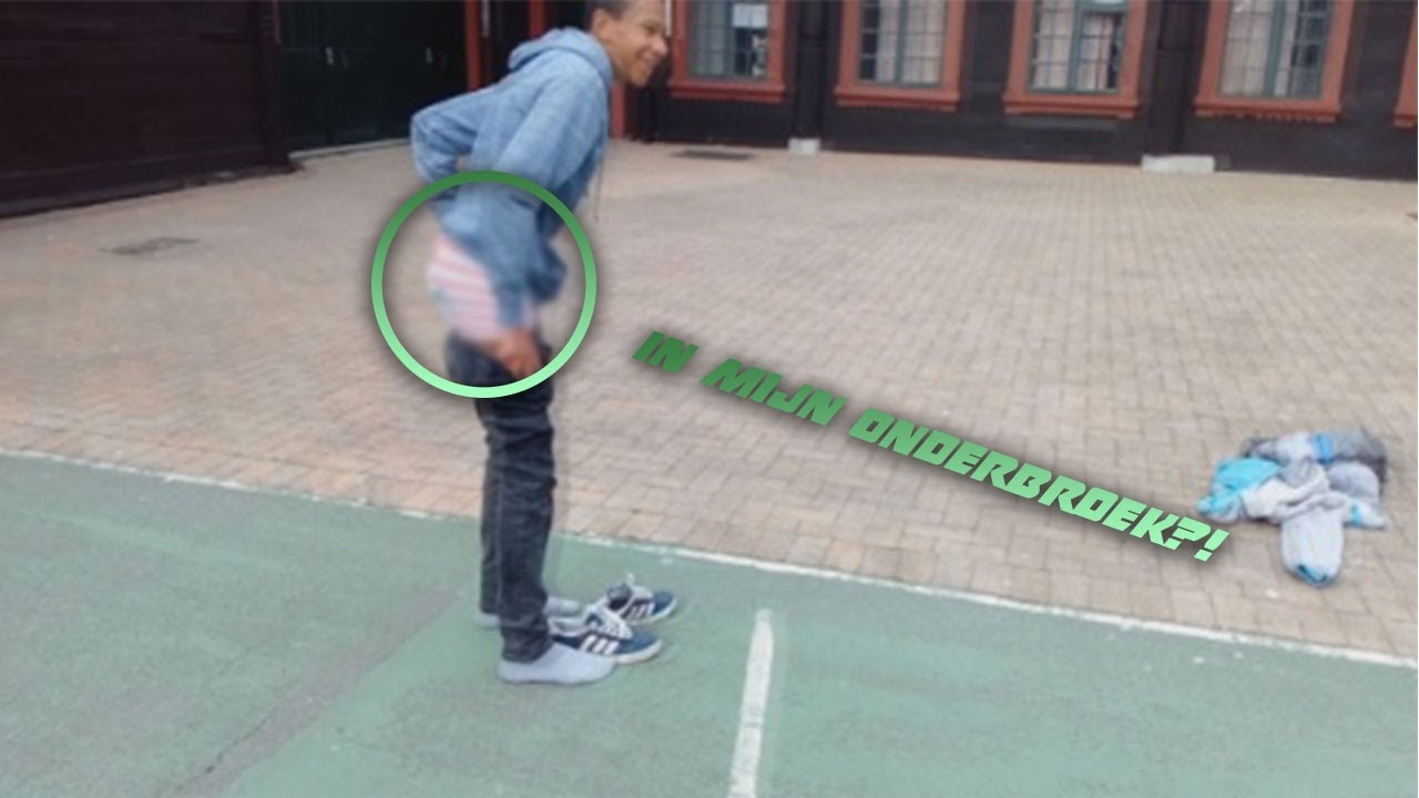 IN MIJN ONDERBROEK RONDLOPEN?! CHALLENGE #1 - YouTube