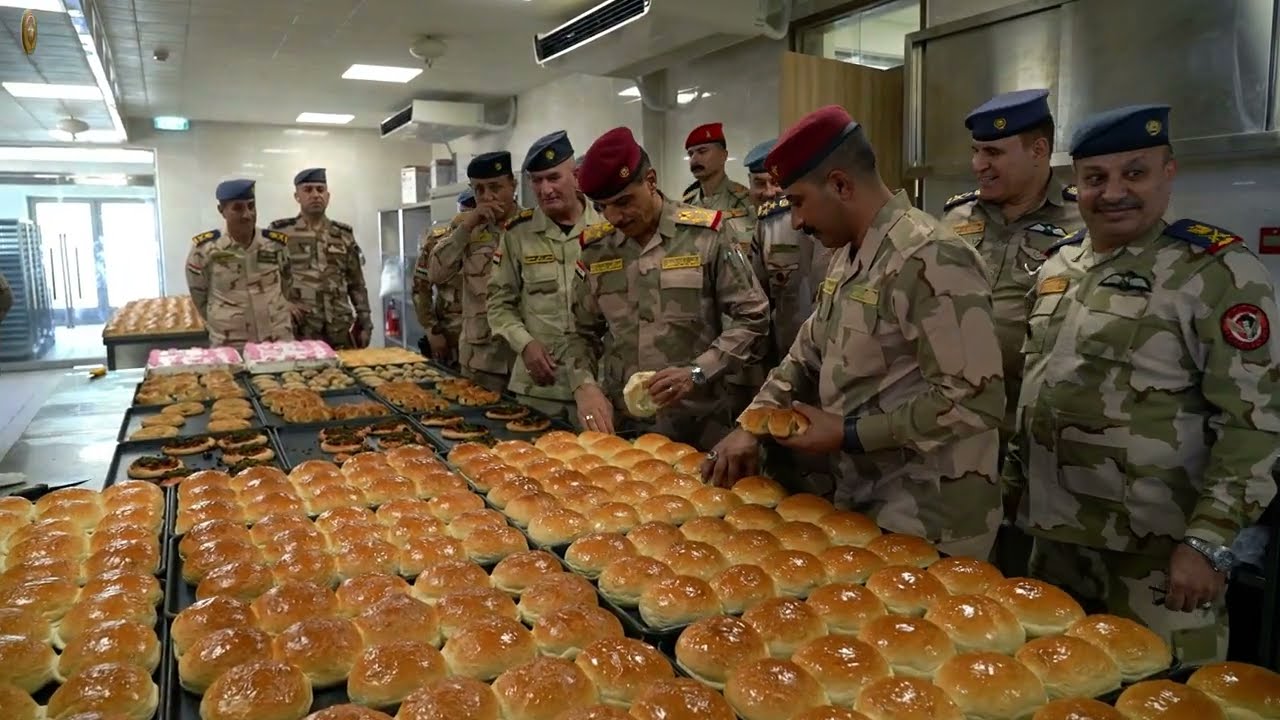 رئيس أركان الجيش يتفقد مراحل أنجاز وتأهيل مفاصل قاعدة الصويرة الجوية وبنايات كلية القوة الجوية