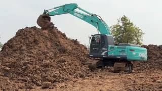 Two excavators digging a canal - Nimitt Excavator by Nimitt Excavator 946 views 2 months ago 4 minutes, 35 seconds