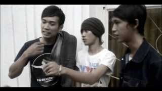 Download Lagu vidio clip band magnetik kudamba MP3