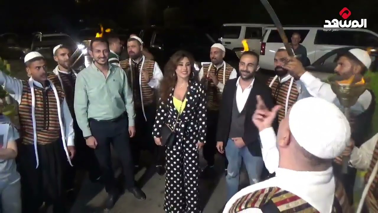 لحظة وصول الفنانة نجوى كرم إلى فندق الشيراتون لاحياء حفل في قلعة دمشق اليوم الخميس