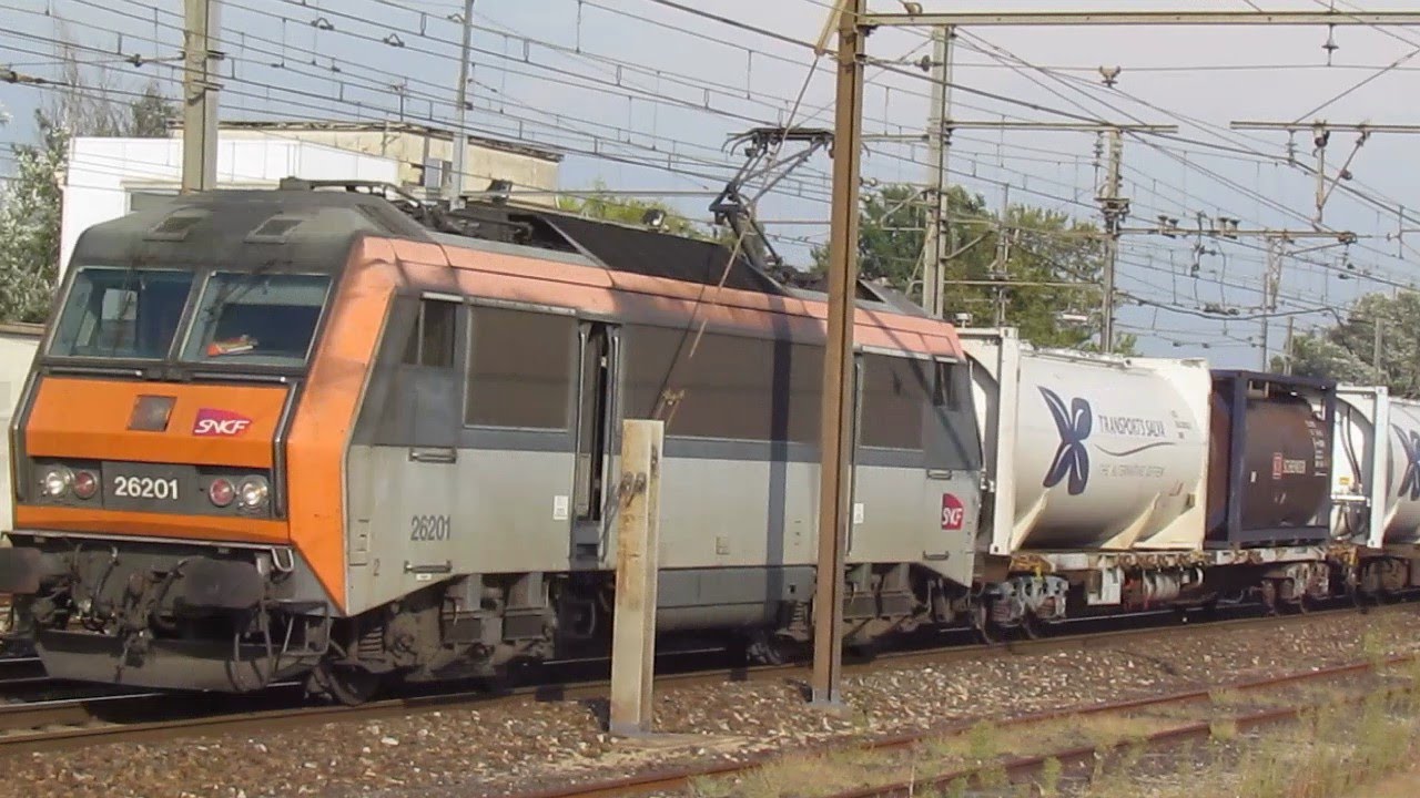 des trains qui passent ORANGE 13/9/2016 YouTube