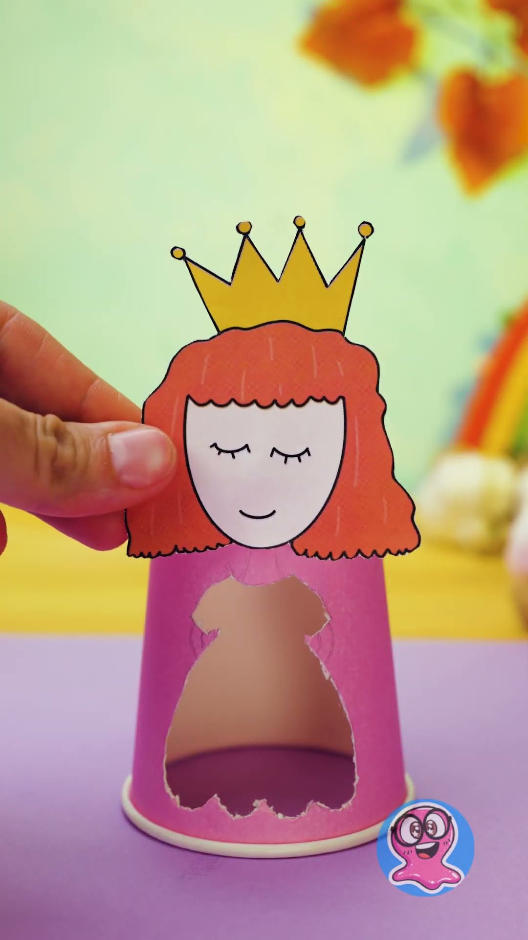 Convirtamos vasos de papel en una obra maestra #manualidades #DIY #papel