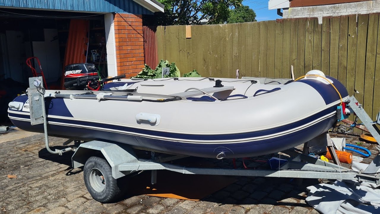 Small Boat Safety, what safety equipment do I carry YouTube