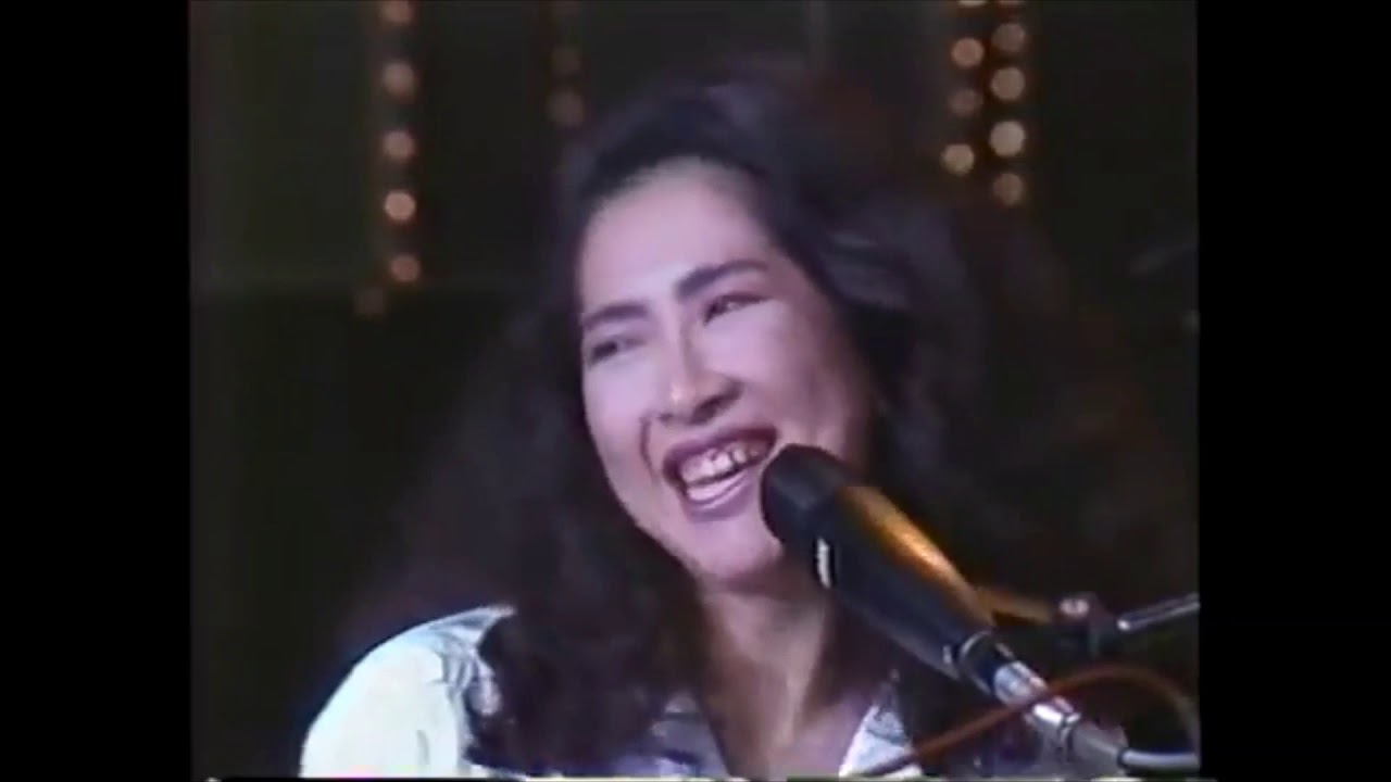 Akiko Yano - 愛がなくちゃね (Live '86)