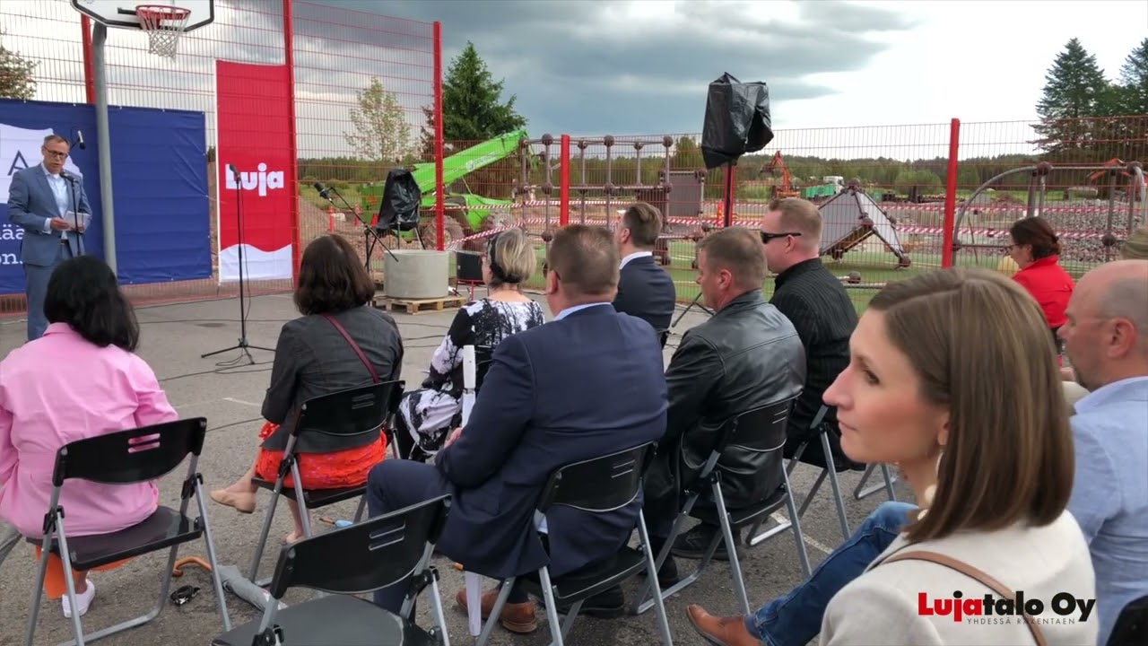 Tuusulan kirkonkylän koulukampuksen peruskiven muuraustilaisuus 9.6.2022