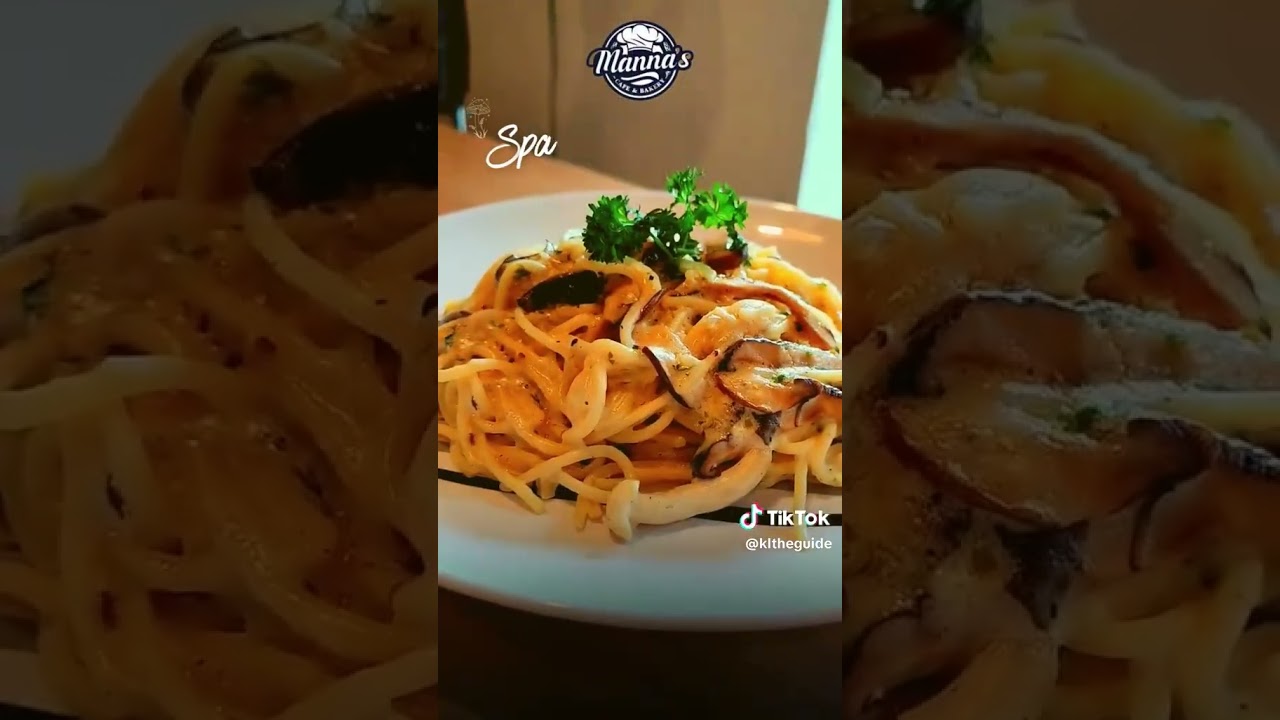 Manna's Cafe n Bakery