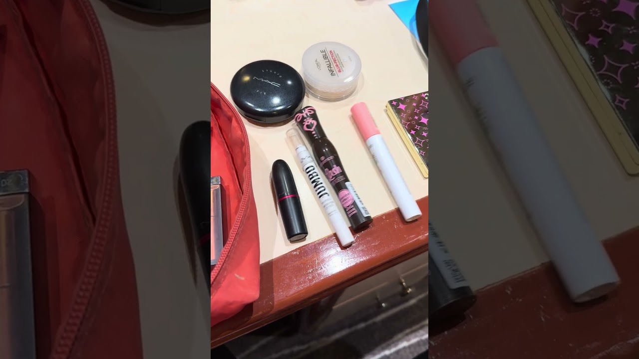 What happens when you are on a cruise ship doing your makeup 😅 #cruise #cruising #cruiseship