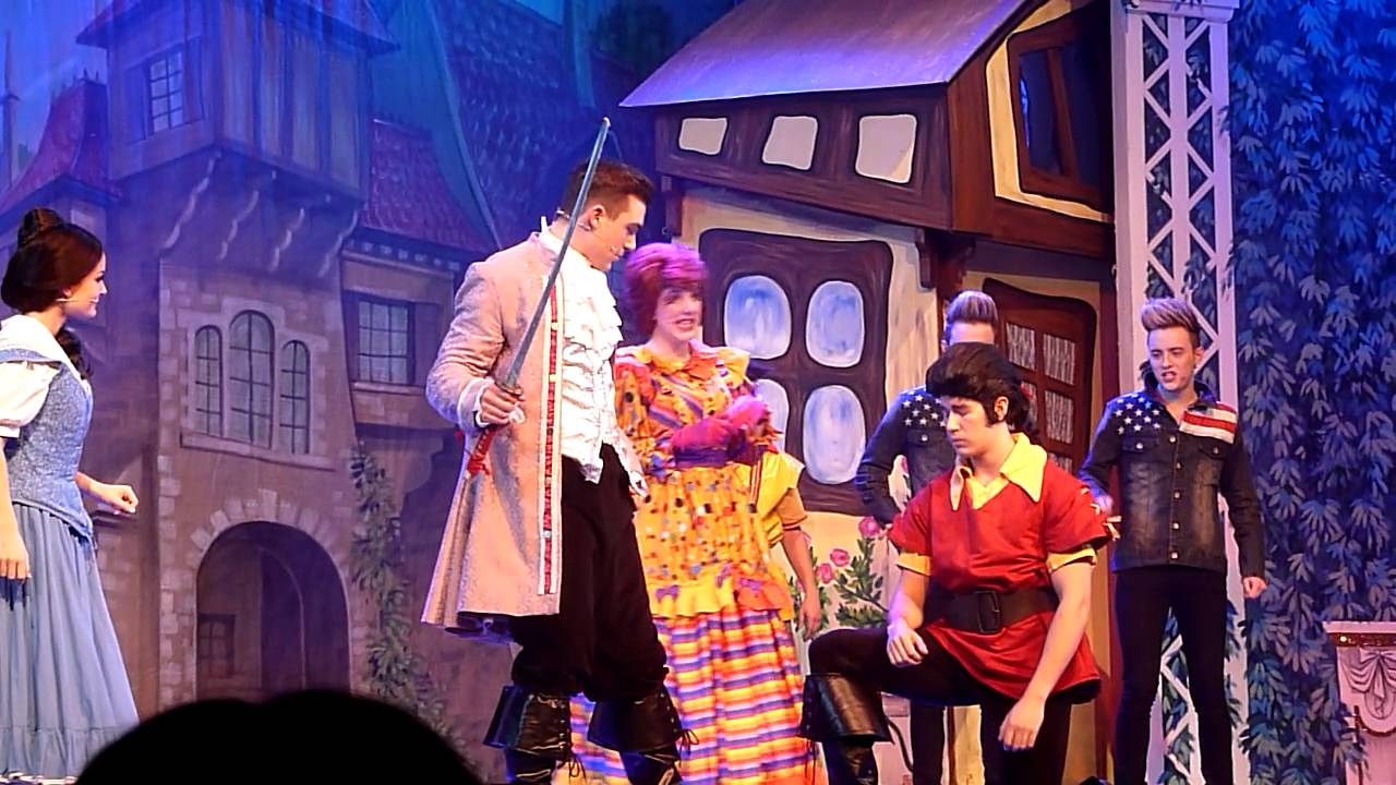 John Gets Knocked Over/Chase Scene - JEDWARD In Beauty And The Beast 22/12/13