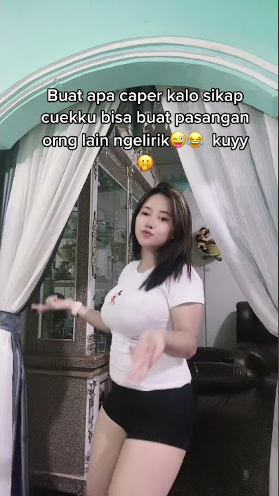 tante toge atas bawah tembem