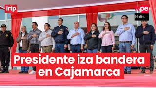 Presidente Jerí lidera ceremonia de izamiento de bandera y entona el himno nacional en Cajamarca