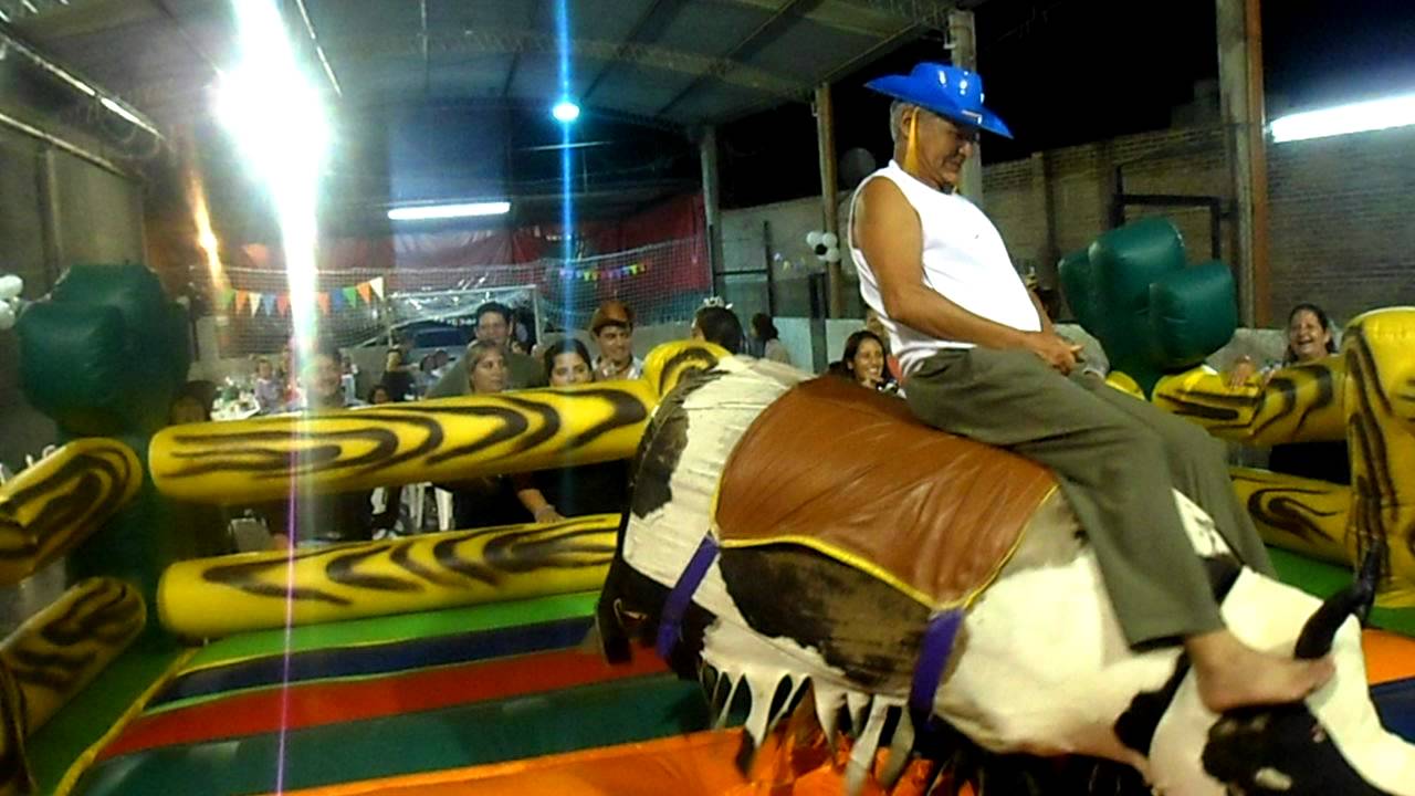 Toro Mecánico - Papi - YouTube