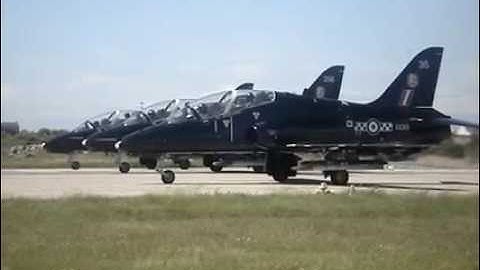 Hawk T1 3 Formation Take Off-RAF Valley-May 09