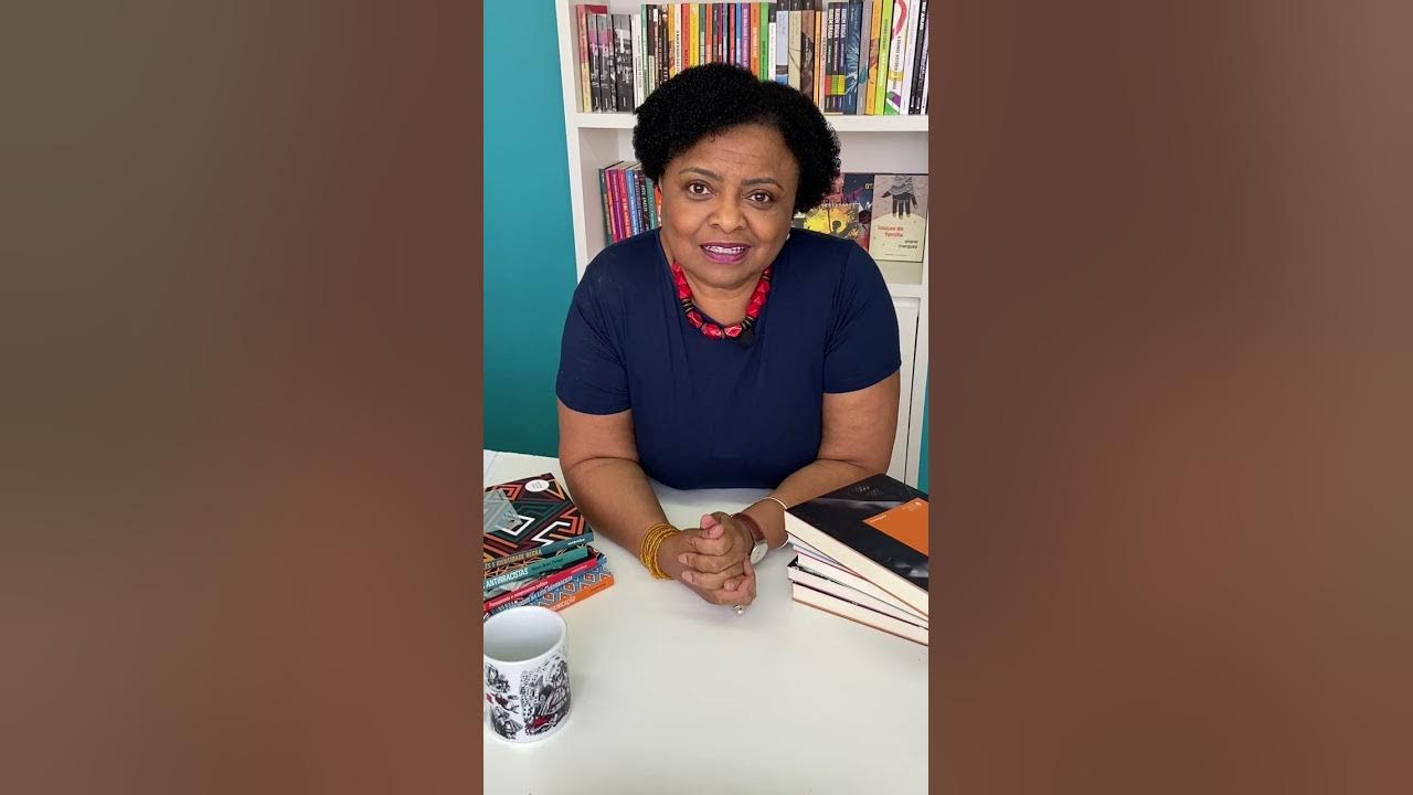 Nilma Lino Gomes apresenta a coleção "Cultura negra e identidades