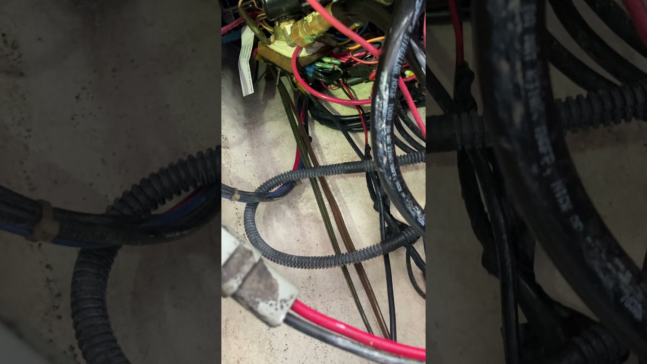 2004 Edgewater 245CC Center Console wiring