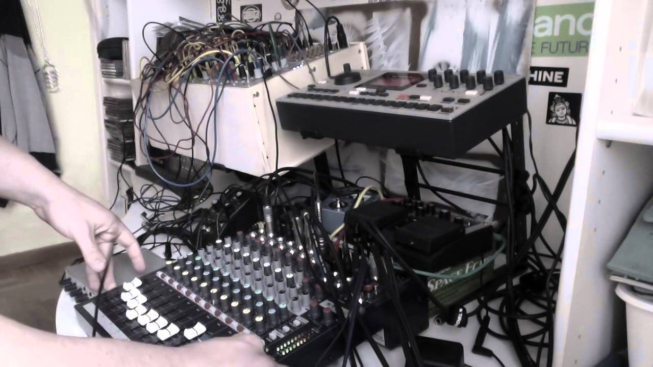 ELEKTRON MACHINEDRUM & MODULAR TECHNO JAM