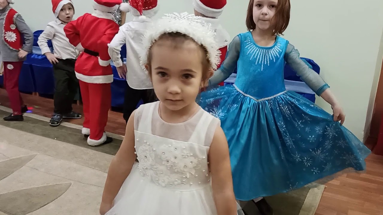 Новогоднее Представление Про Настю И Марфушу