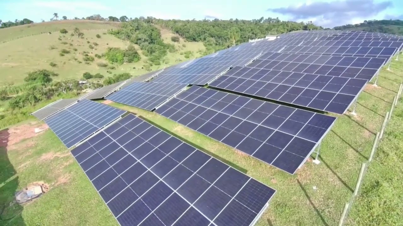 Vôo Fimi Mini 3 SE o laranjinha dos céus em restaurante fazenda em Salesópolis .