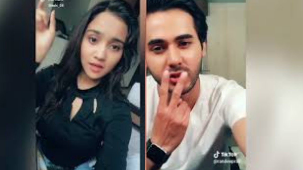 Naina Vs Sameer | Ashi Singh Vs Randeep Rai | Musically Fight | Who Is The Best 